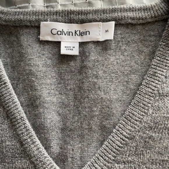 CALVIN KLEIN VEST SIZE M - Picture 3 of 6